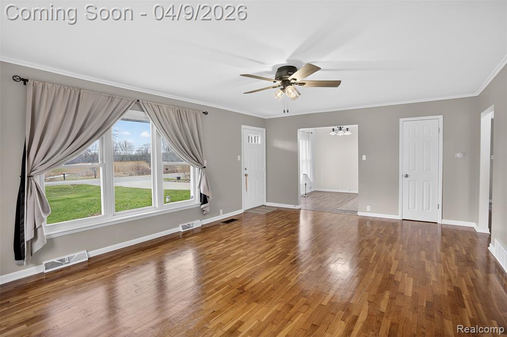 1405 Aiken Road Owosso, MI 48867 - Photo 3 of 48