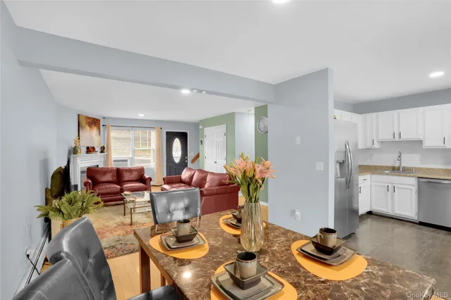 $340,000 | 17 Revere Circle, Washingtonville, NY 10992