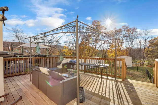 $340,000 | 17 Revere Circle, Washingtonville, NY 10992