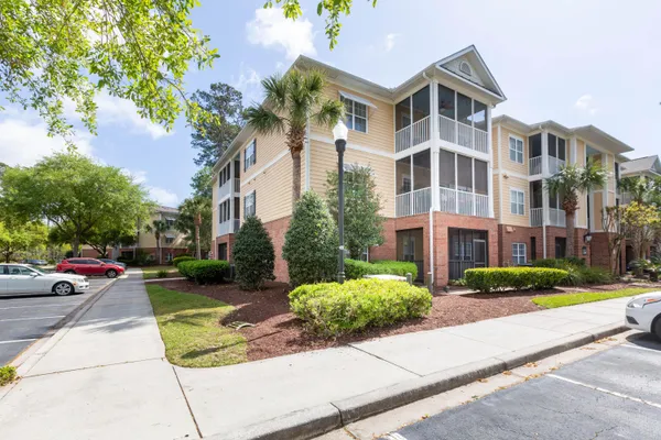 $399,900 | 1307 Basildon Road, Mount Pleasant, SC 29466