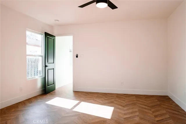 $950,000 | 5916 Walnut Avenue, Long Beach, CA 90805