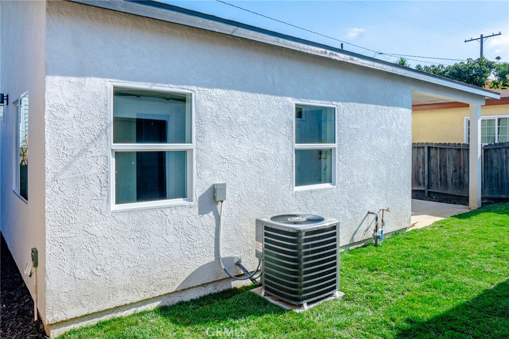 5916 Walnut Avenue Long Beach, CA 90805 - Photo 22 of 34