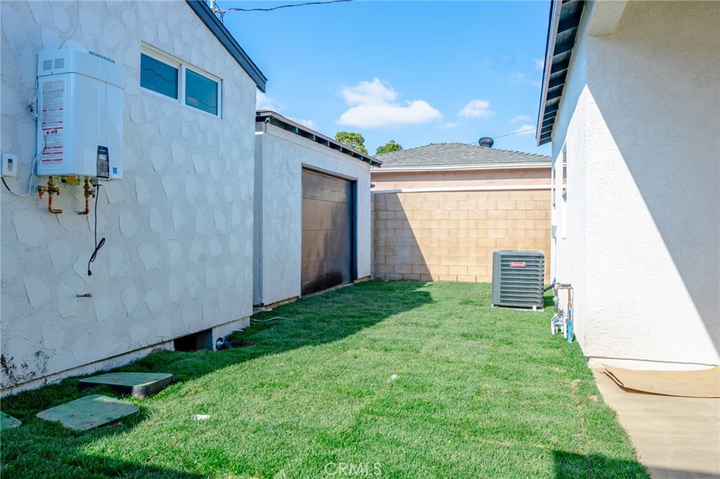 5916 Walnut Avenue Long Beach, CA 90805 - Photo 23 of 34