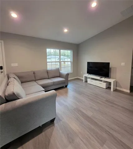 $2,000 | 4244 Southeast 138th Street, Summerfield, FL 34491