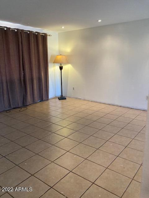 6008 West Granada Road Phoenix, AZ 85035 - Photo 2 of 14 Living Room