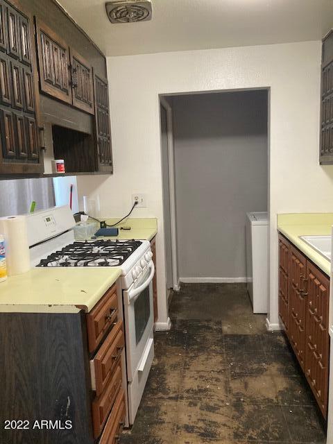 6008 West Granada Road Phoenix, AZ 85035 - Photo 5 of 14 Kit & Range