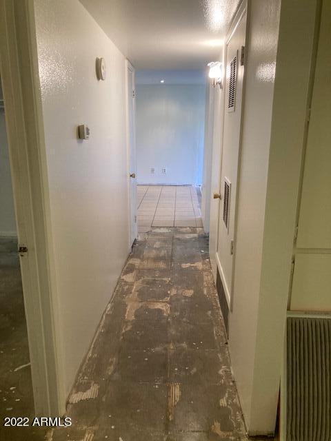 6008 West Granada Road Phoenix, AZ 85035 - Photo 6 of 14 Hall