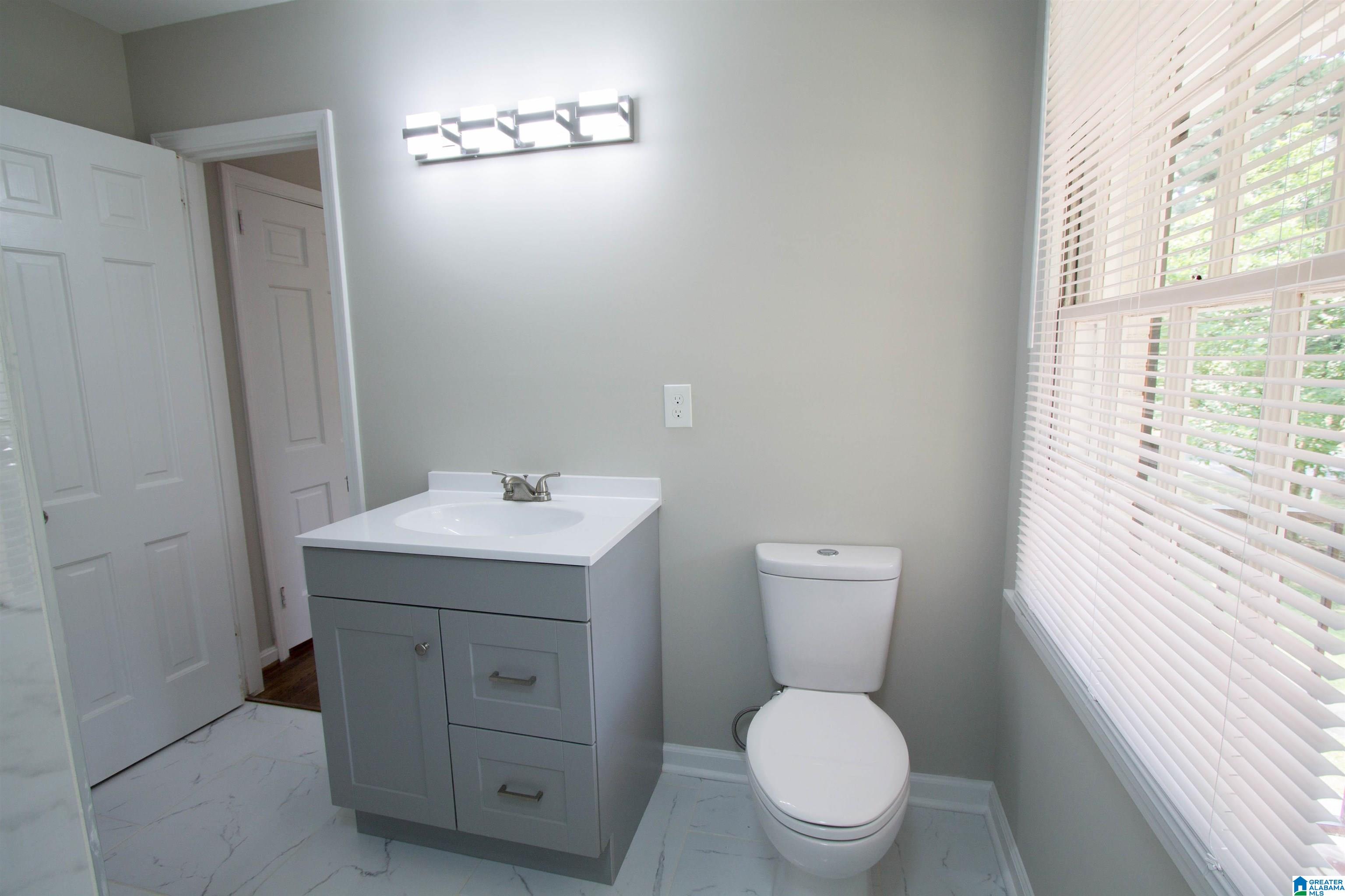 1928 Greenvale Road Birmingham, AL 35226 - Photo 24 of 57