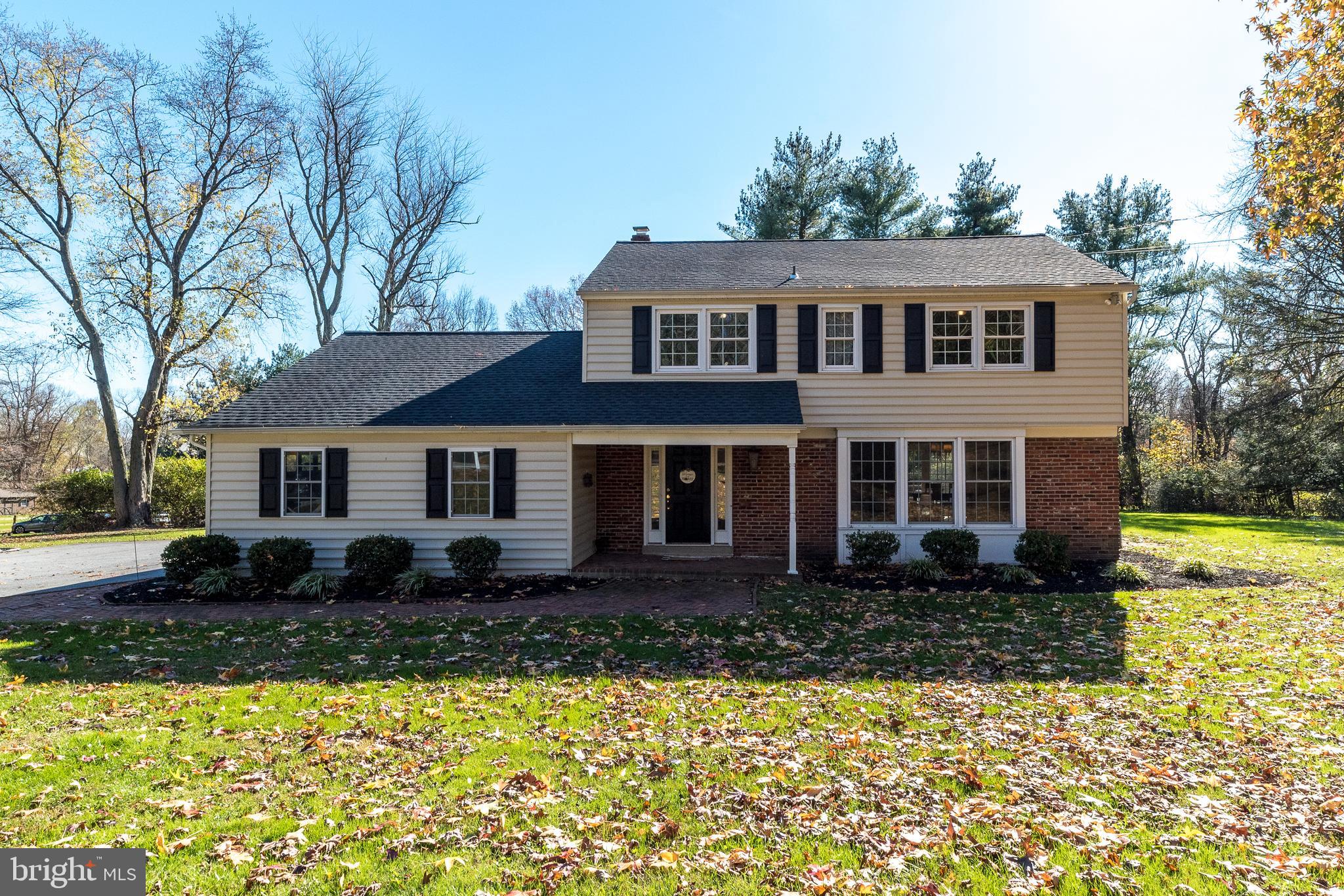 914 Oakbourne Road West Chester, PA 19382 - Photo 1 of 54 Welcome to 914 Oakbourne Rd!