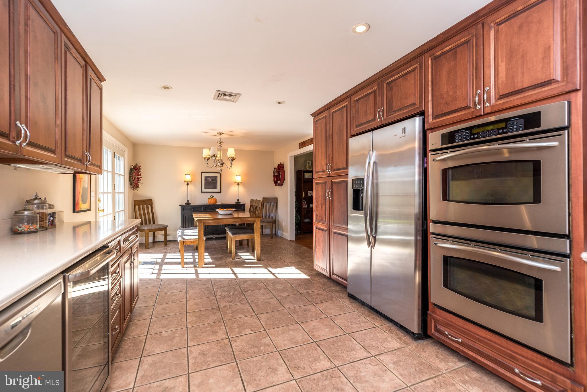 914 Oakbourne Road West Chester, PA 19382 - Photo 8 of 54 Gallery Image 8