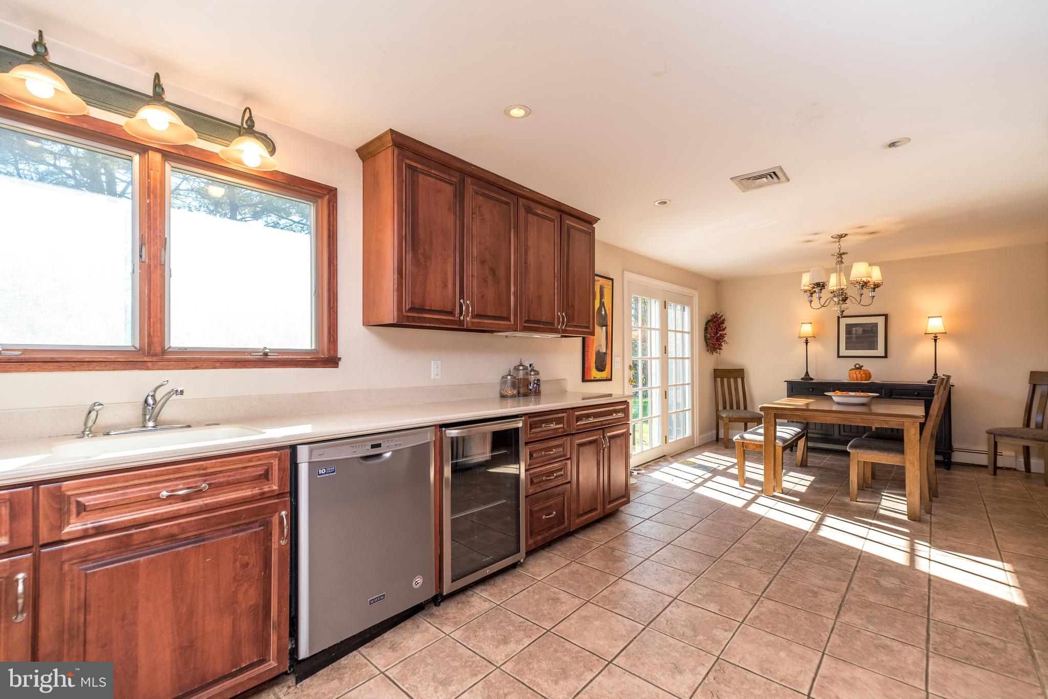914 Oakbourne Road West Chester, PA 19382 - Photo 9 of 54 Gallery Image 9
