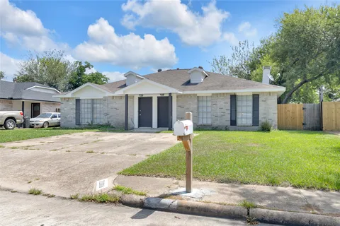 $155,000 | 11006 Crinkleawn Drive, Houston, TX 77086