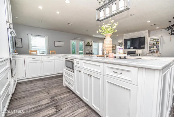 $1,220,000 | 14157 Glen Farms Drive, Glen St. Mary, FL 32040