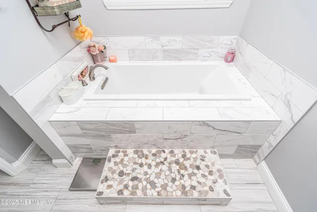 $1,250,000 | 14157 Glen Farms Drive, Glen St. Mary, FL 32040