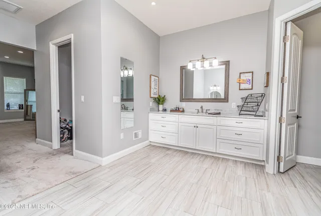 $1,250,000 | 14157 Glen Farms Drive, Glen St. Mary, FL 32040