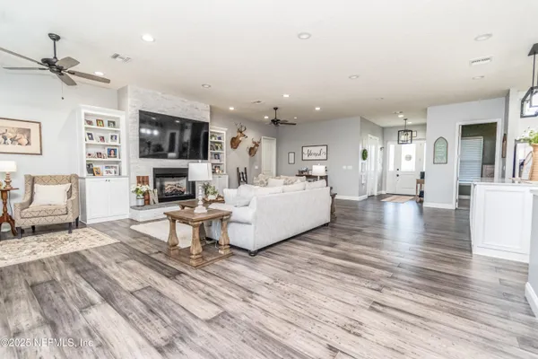 $1,220,000 | 14157 Glen Farms Drive, Glen St. Mary, FL 32040