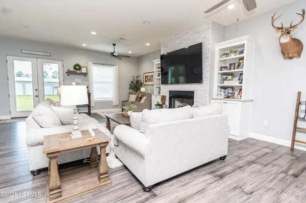 $1,220,000 | 14157 Glen Farms Drive, Glen St. Mary, FL 32040