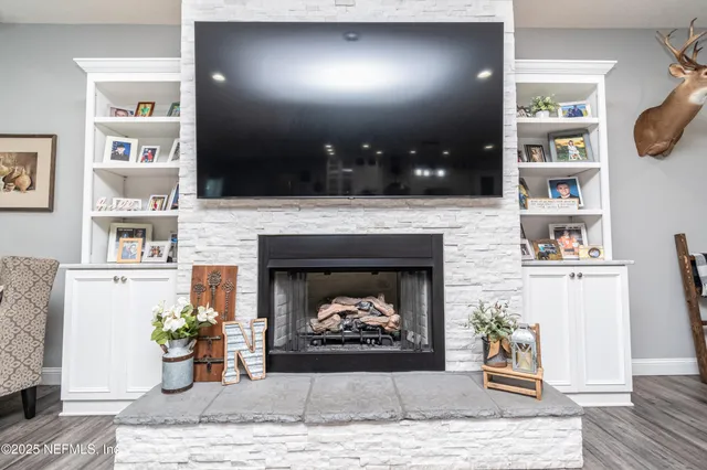 $1,250,000 | 14157 Glen Farms Drive, Glen St. Mary, FL 32040