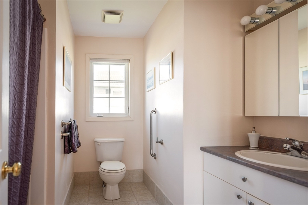 1 Sunset Road Nahant, MA 01908 - Photo 12 of 17 Gallery Image 12