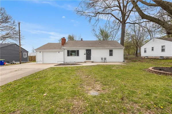 $250,000 | 1007 Northeast 67th Street, Gladstone, MO 64118