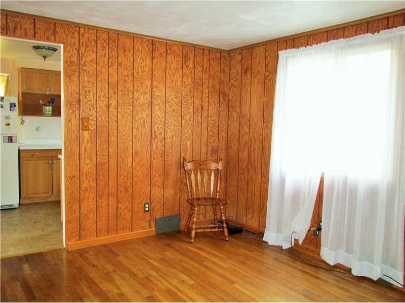 113 Easy Street Butler, PA 16001 - Photo 11 of 21 Den.