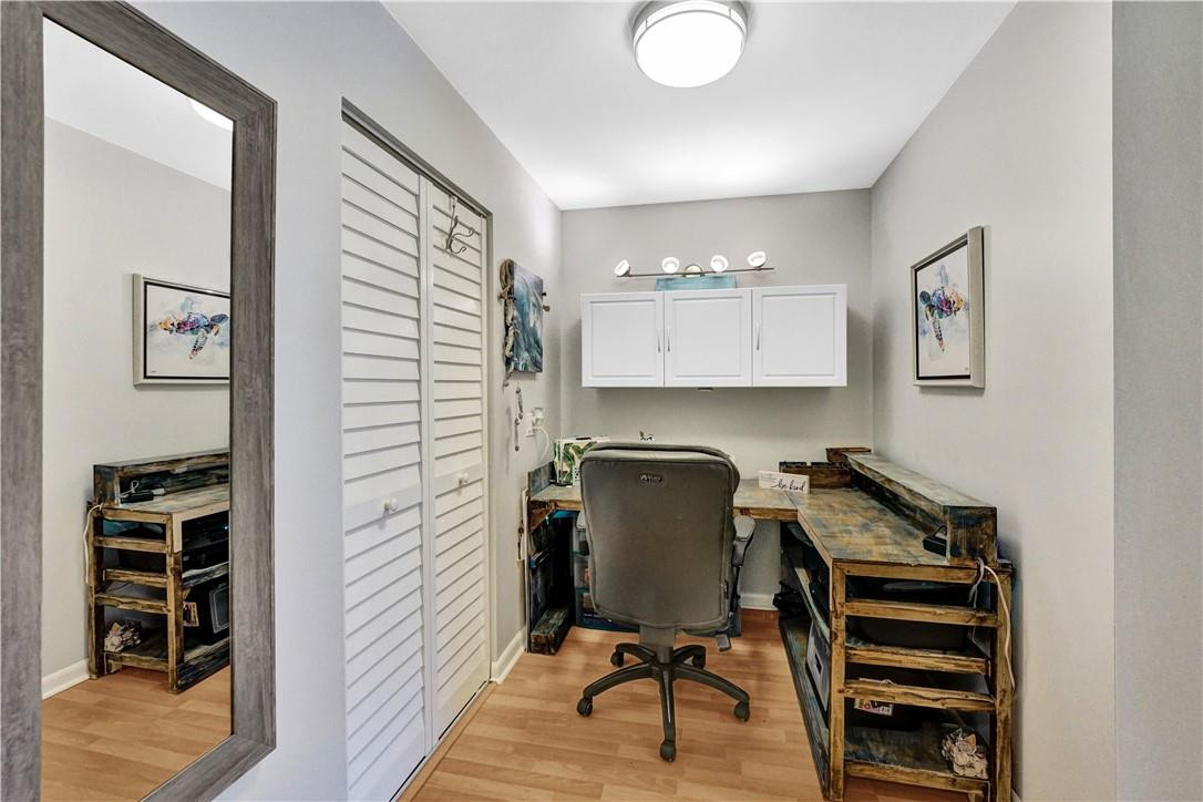 398 Golfview Road, Unit J North Palm Beach, FL 33408 - Photo 22 of 66 Photo 22