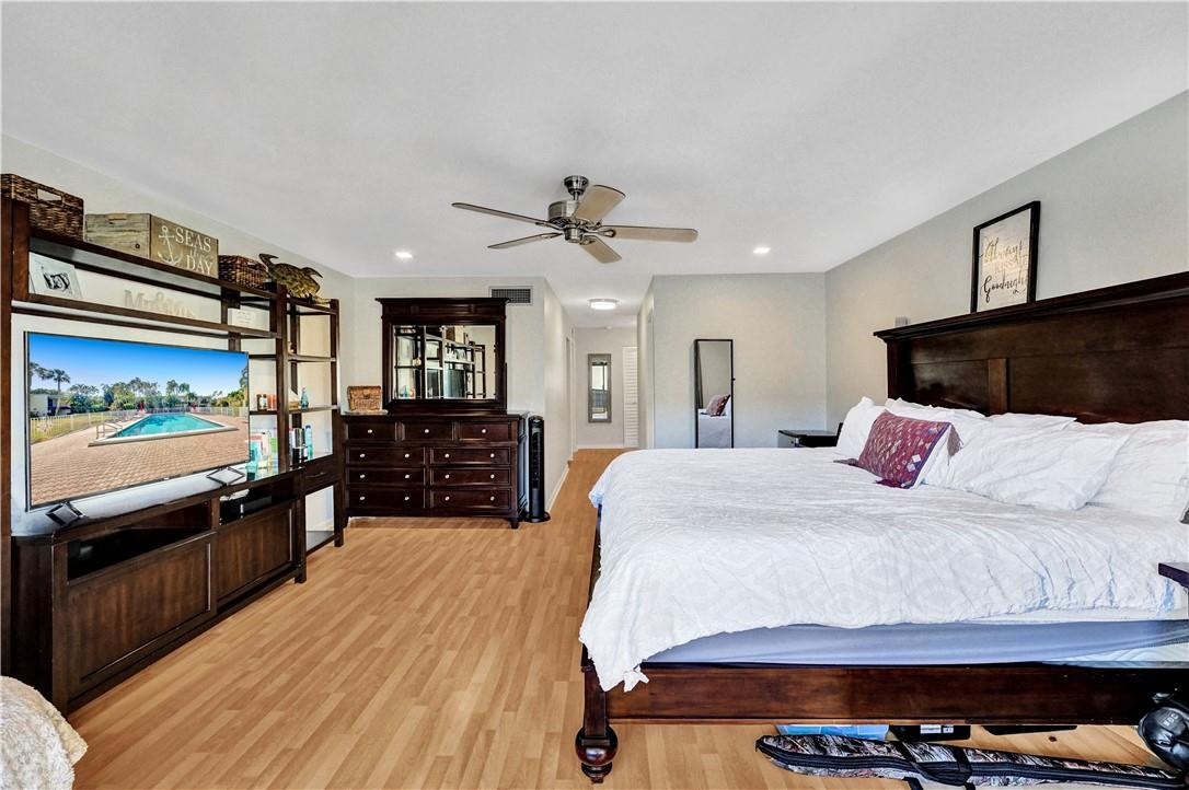 398 Golfview Road, Unit J North Palm Beach, FL 33408 - Photo 33 of 66 Photo 33