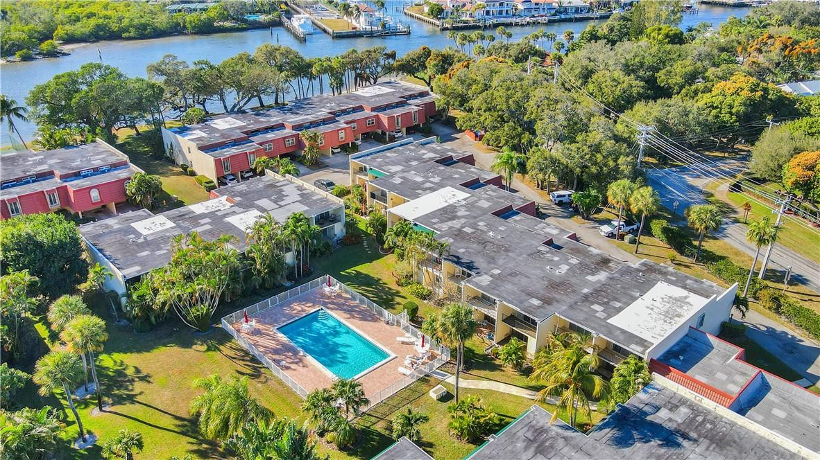 398 Golfview Road, Unit J North Palm Beach, FL 33408 - Photo 39 of 66 Photo 39