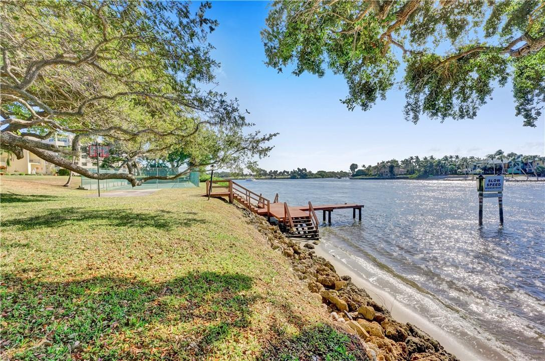 398 Golfview Road, Unit J North Palm Beach, FL 33408 - Photo 51 of 66 Photo 51
