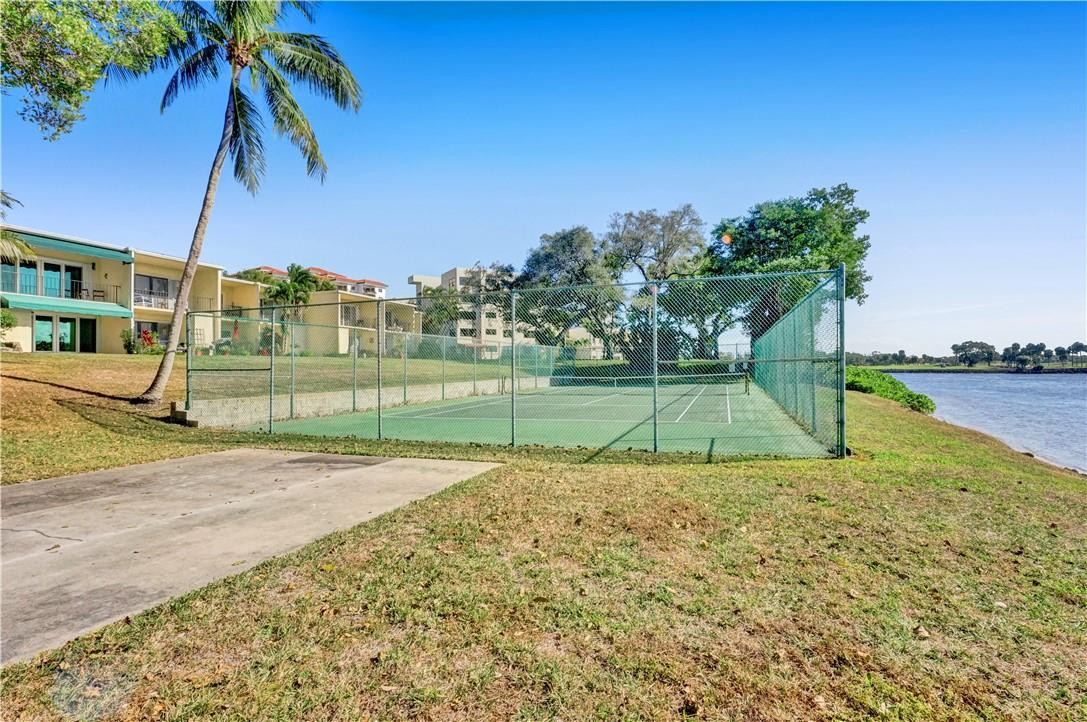 398 Golfview Road, Unit J North Palm Beach, FL 33408 - Photo 53 of 66 Photo 53