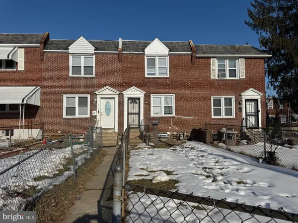 $1,800 | 1203 Edgehill Road, Darby, PA 19023