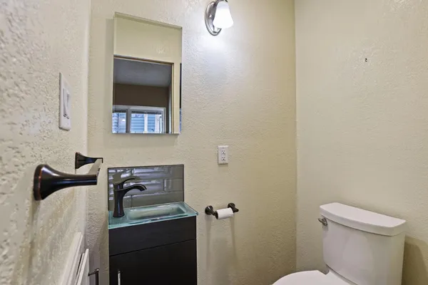 $265,000 | 8667 Mariners Drive, Unit 83, Stockton, CA 95219