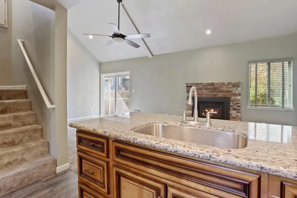$265,000 | 8667 Mariners Drive, Unit 83, Stockton, CA 95219