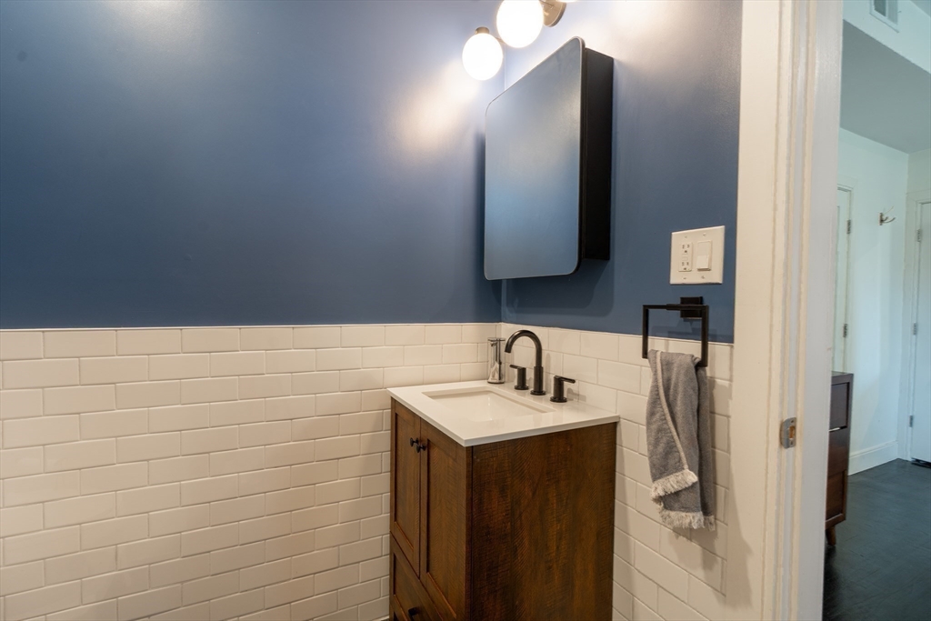 16 Pasadena Road, Unit 2 Boston, MA 02121 - Photo 11 of 20 Gallery Image 11