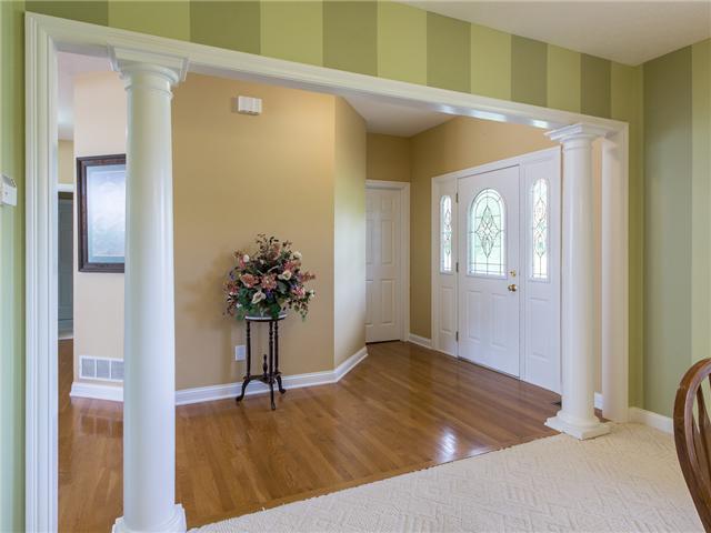 3704 Curve Road Delaware, OH 43015 - Photo 2 of 25
