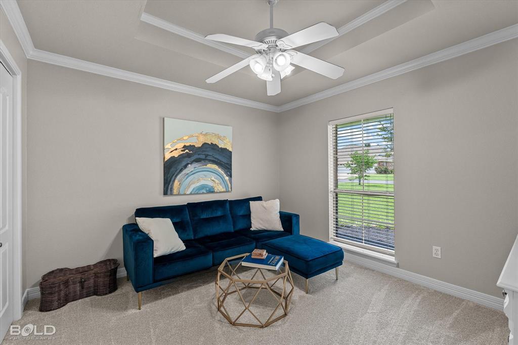 116 Augusta Avenue Benton, LA 71006 - Photo 26 of 38 a living room with furniture and a window