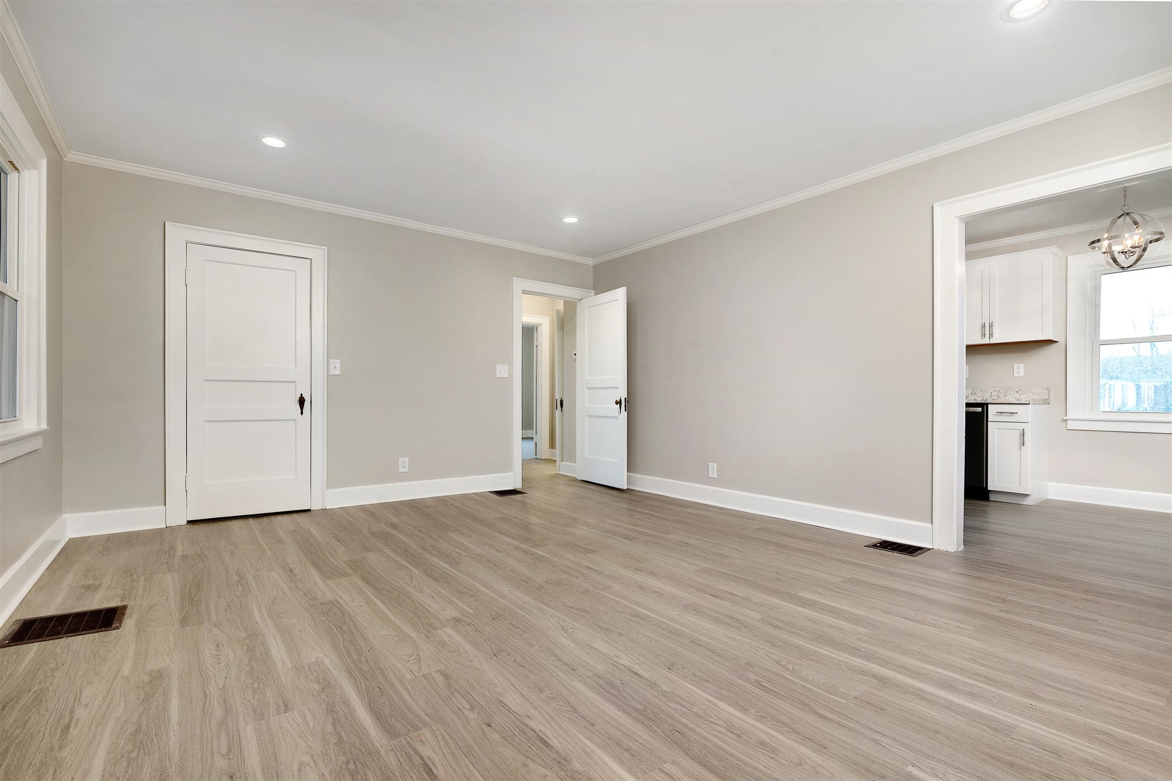 2301 Memorial Boulevard Springfield, TN 37172 - Photo 4 of 8 Gallery Image 4
