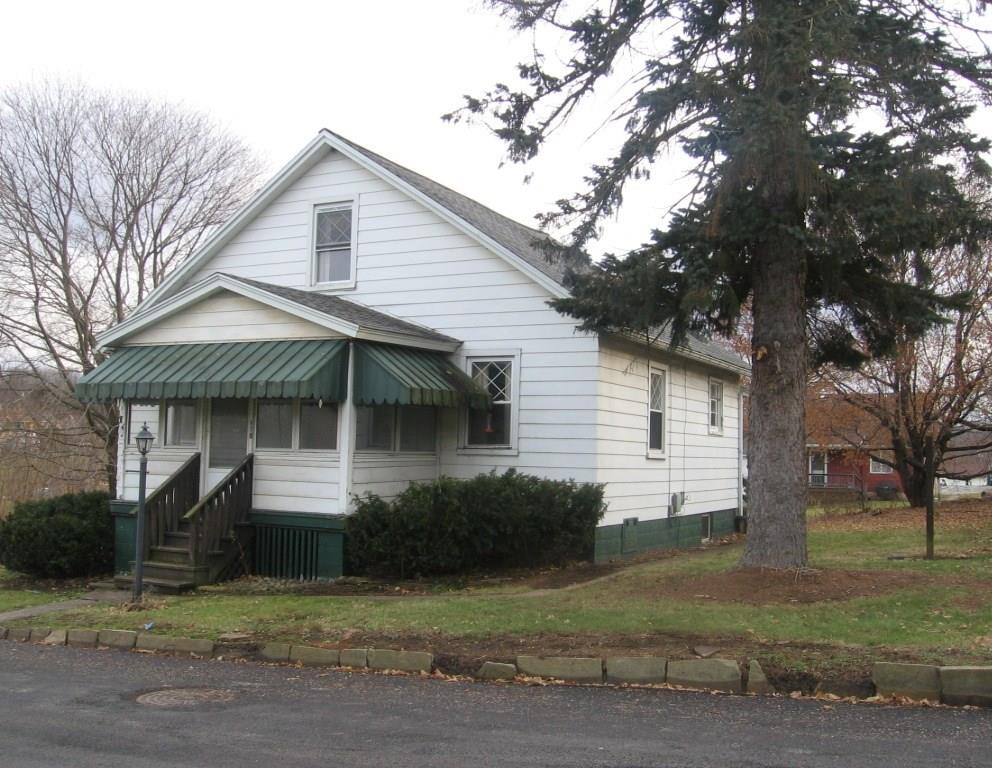118 Phillips Road Latrobe, PA 15650 - Photo 1 of 14 Front