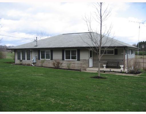 1219 Cornplanter Road Cabot, PA 16023 - Photo 1 of 15 Exterior Front.