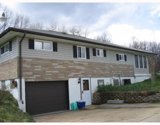 1219 Cornplanter Road Cabot, PA 16023 - Photo 13 of 15 Exterior Back.