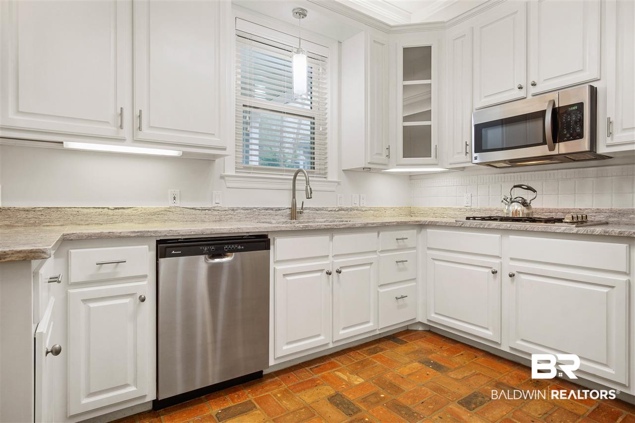 1203 Old County Road Daphne, AL 36526 - Photo 15 of 49