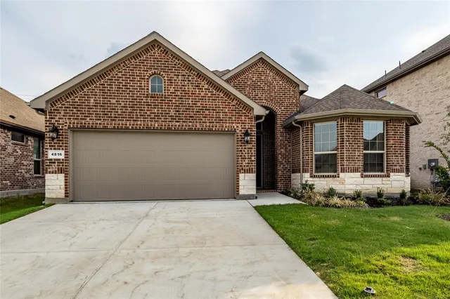 $2,750 | 4816 Dewy Rose Lane, Fort Worth, TX 76244
