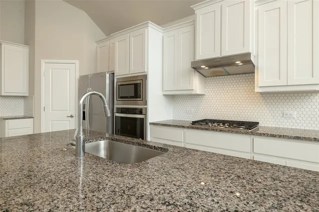 $2,750 | 4816 Dewy Rose Lane, Fort Worth, TX 76244