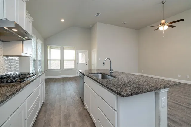 $2,750 | 4816 Dewy Rose Lane, Fort Worth, TX 76244