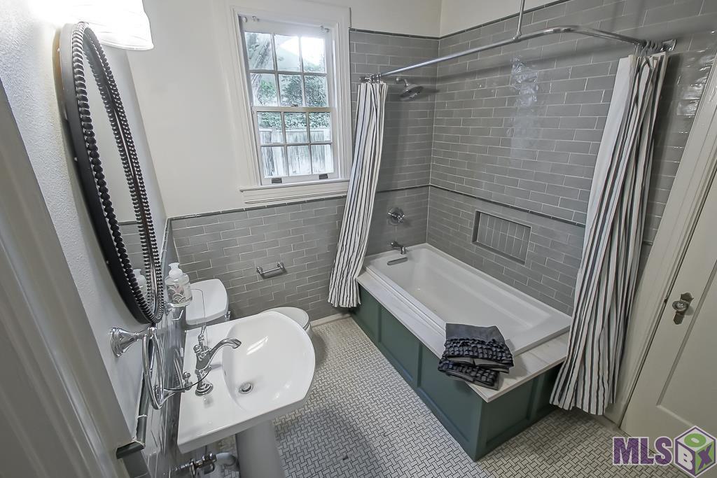 2221 Olive Street Baton Rouge, LA 70806 - Photo 22 of 33 Hall Bathroom - Downstairs