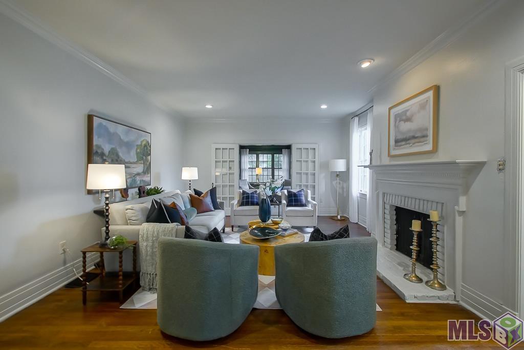 2221 Olive Street Baton Rouge, LA 70806 - Photo 5 of 33 Living Room
