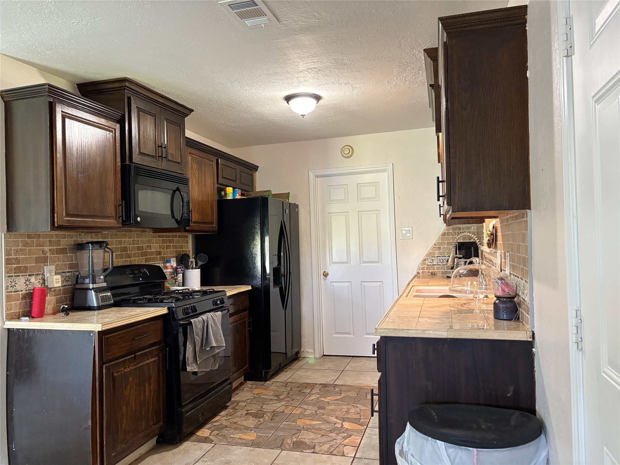 431 Crockett Street Channelview, TX 77530 - Photo 5 of 30