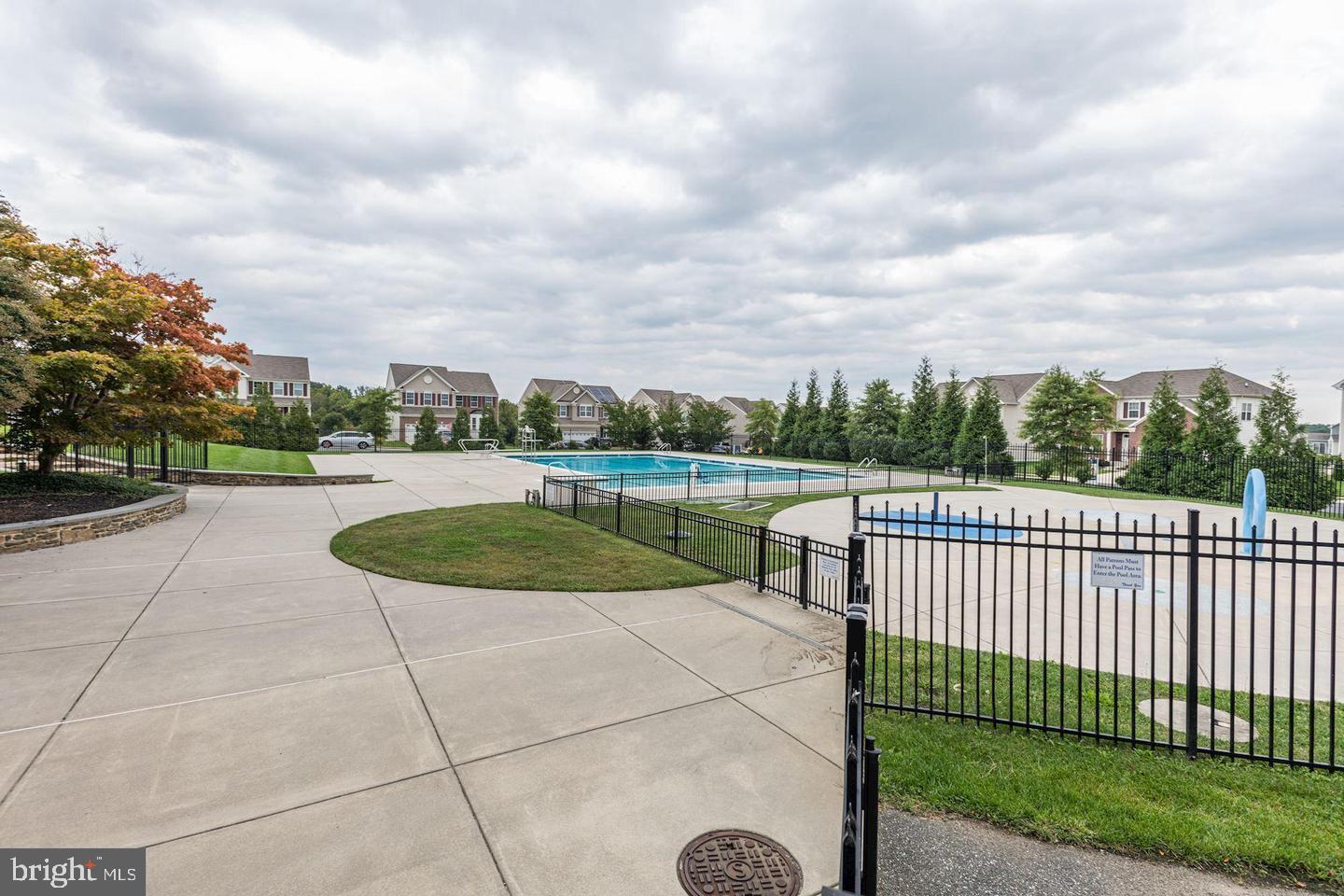 1226 Gaston Road Aberdeen, MD 21001 - Photo 45 of 47 Community pool