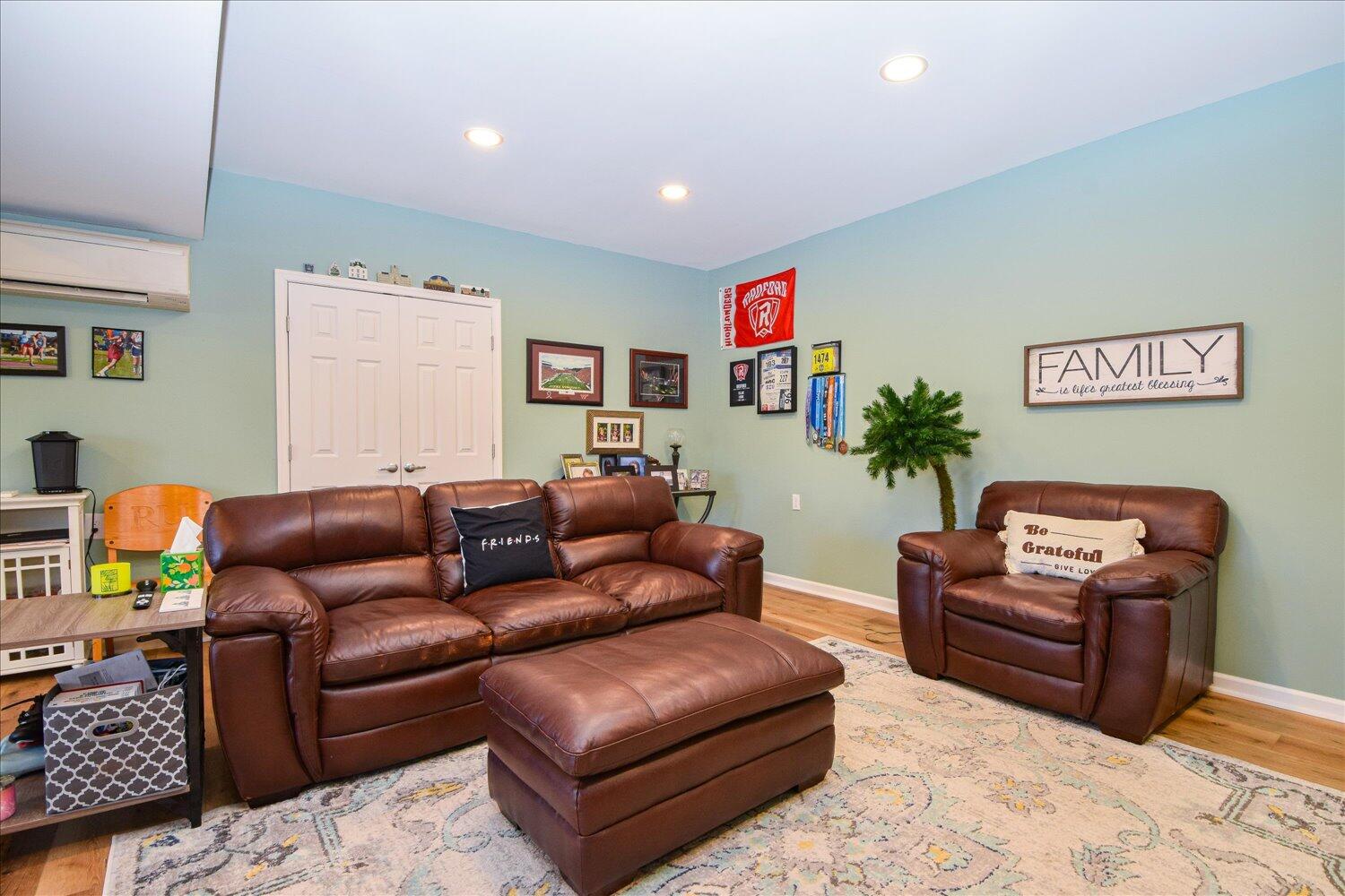 816 Lakeshore Terrace Road Hardy, VA 24101 - Photo 24 of 68 20-816 Lakeshore Terrace-20