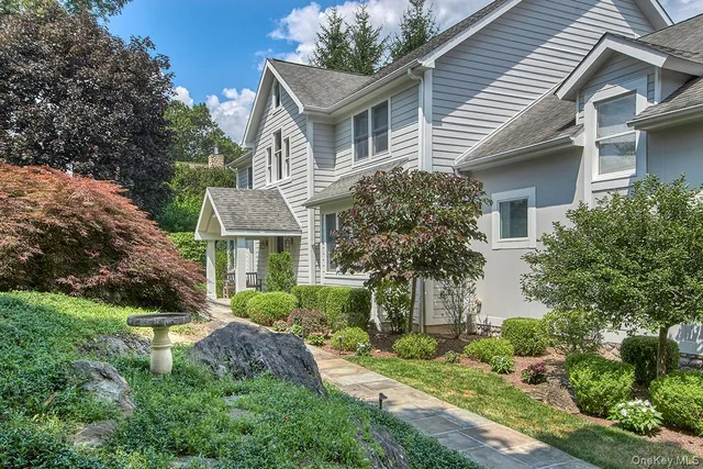 $2,599,000 | 17 Byram Meadows Road, Armonk, NY 10504